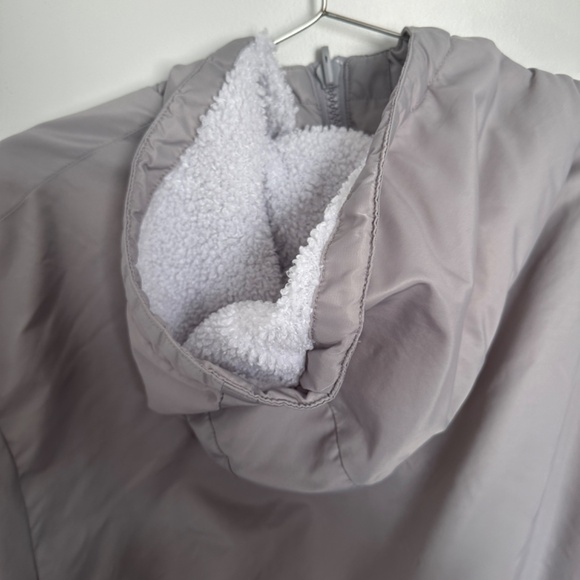 Reversible Jacket - Picture 5 of 6